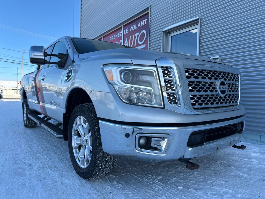 2016 Nissan Titan XD SL DIESEL in Amos, Quebec - 2 - w1024h768px