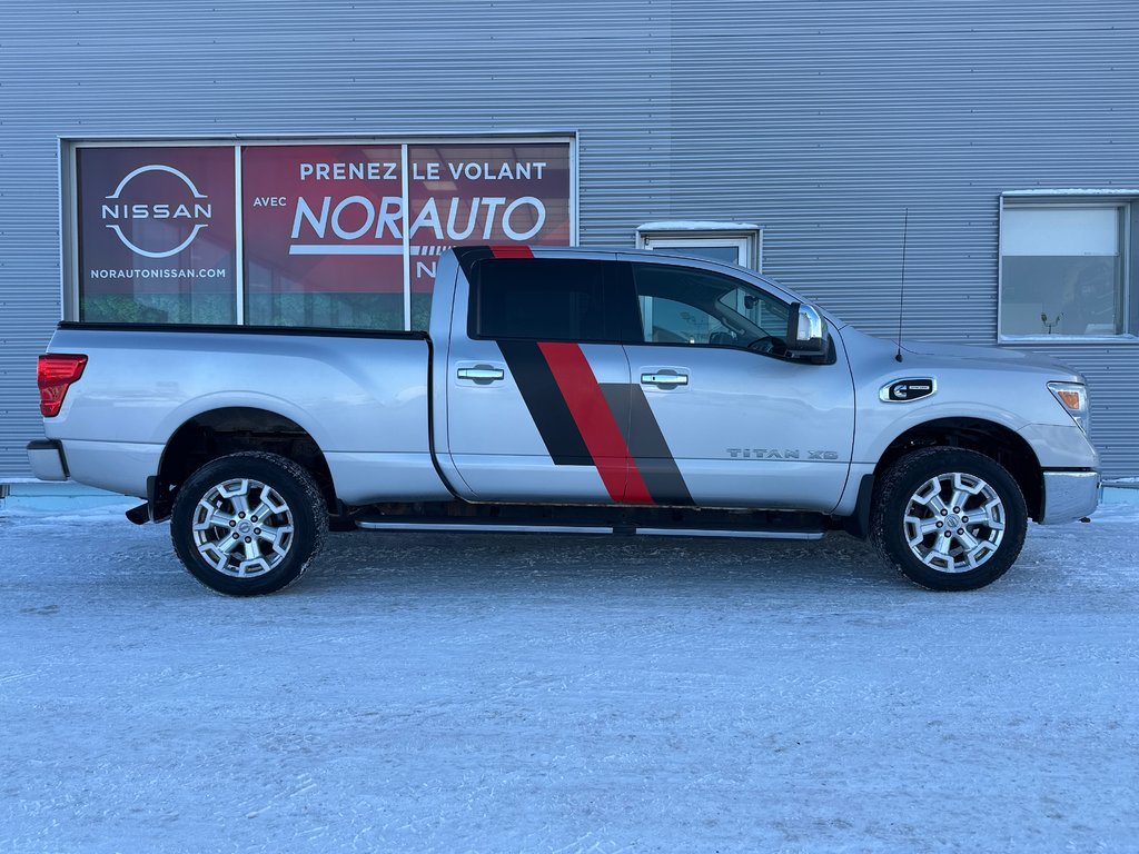 2016 Nissan Titan XD SL DIESEL in Amos, Quebec - 4 - w1024h768px