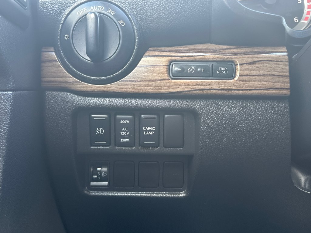 Nissan Titan XD SL DIESEL 2016 à Amos, Québec - 14 - w1024h768px