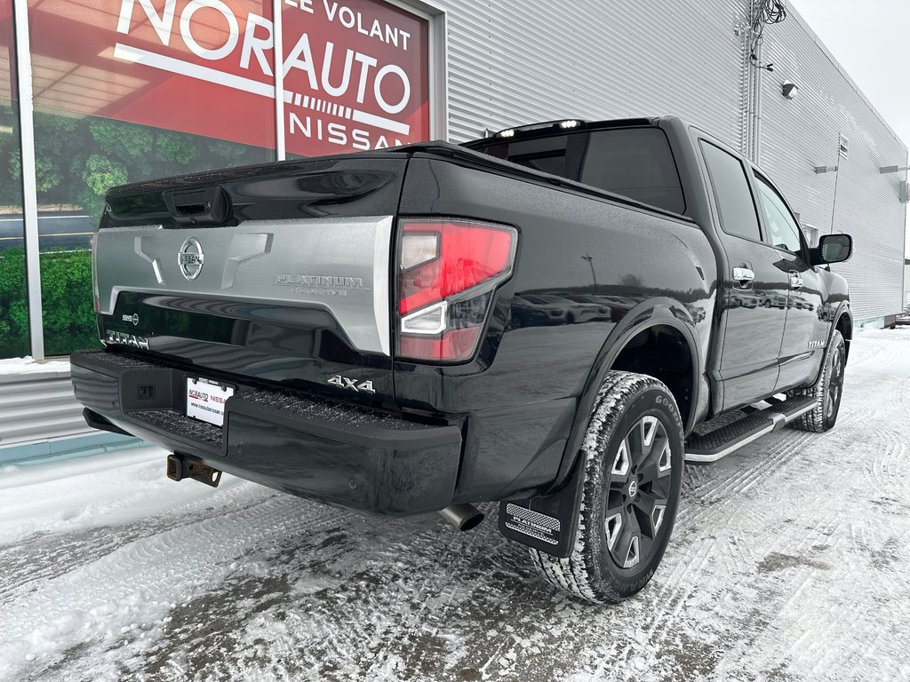 Nissan Titan PLATINUM RESERVE 4X4 2021 à Amos, Québec - 6 - w1024h768px