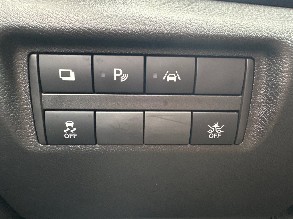 2023 Nissan Versa S in Amos, Quebec - 14 - w1024h768px