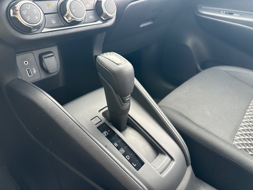2023 Nissan Versa S in Amos, Quebec - 12 - w1024h768px