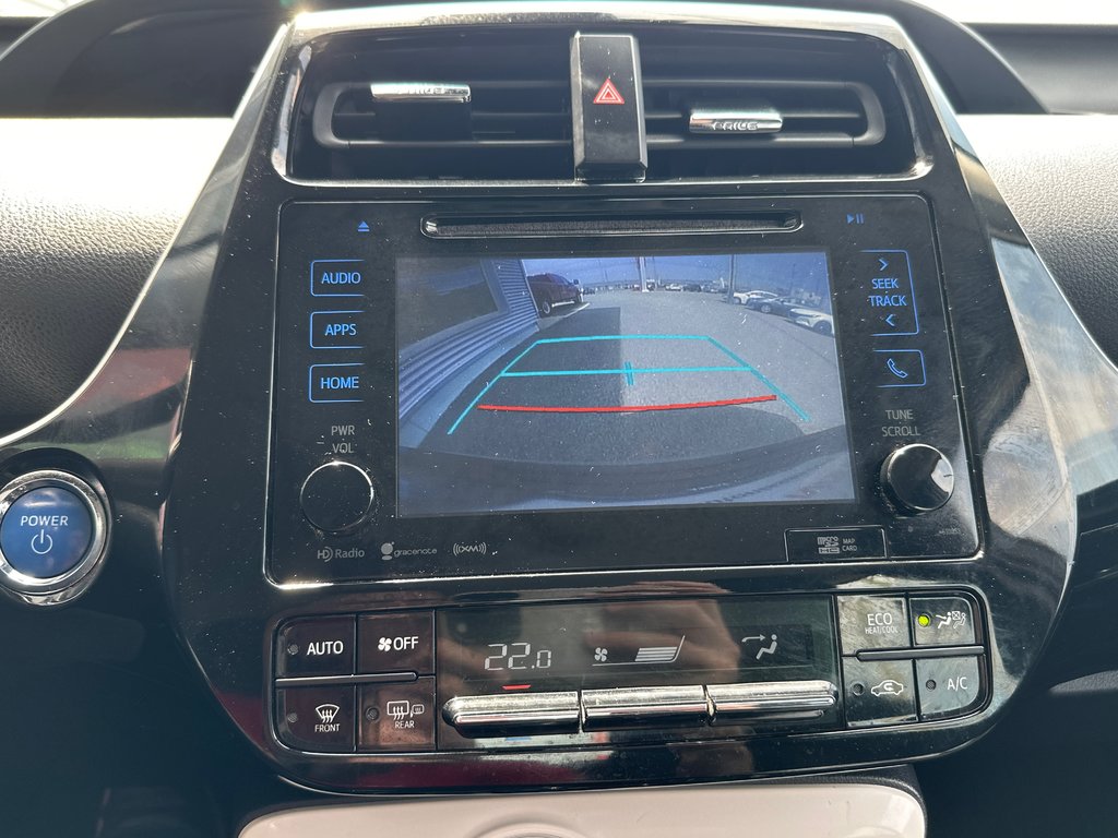 2017 Toyota PRIUS PRIME in Amos, Quebec - 15 - w1024h768px