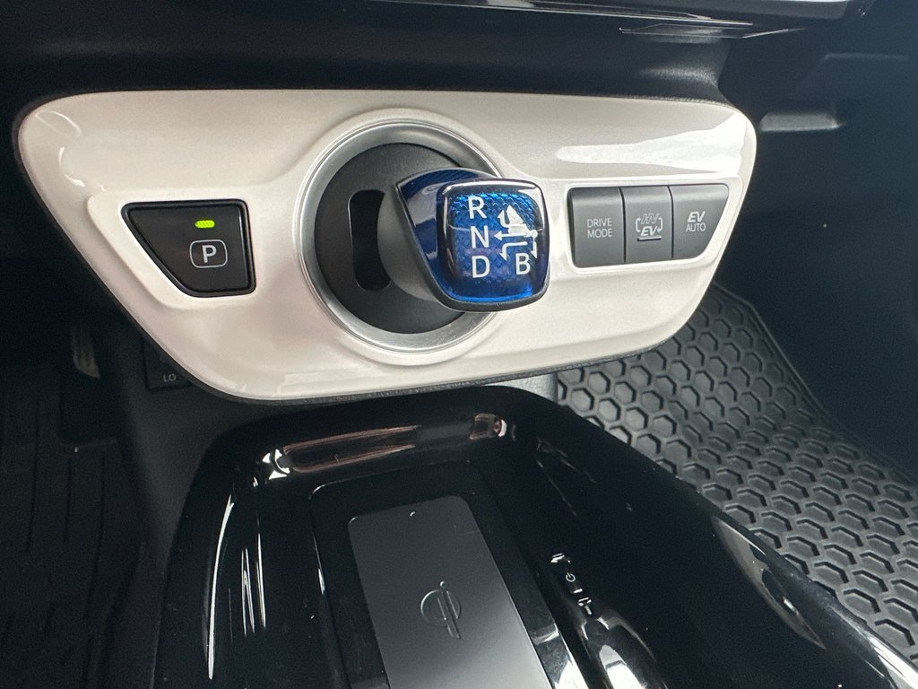 Toyota PRIUS PRIME UPGRADE 2018 à Amos, Québec - 13 - w1024h768px