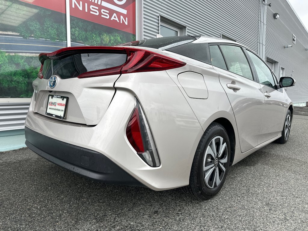 Toyota PRIUS PRIME UPGRADE 2018 à Amos, Québec - 6 - w1024h768px
