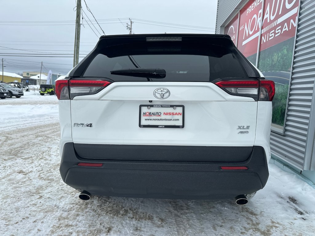 Toyota RAV4 XLE AWD 2019 à Amos, Québec - 8 - w1024h768px