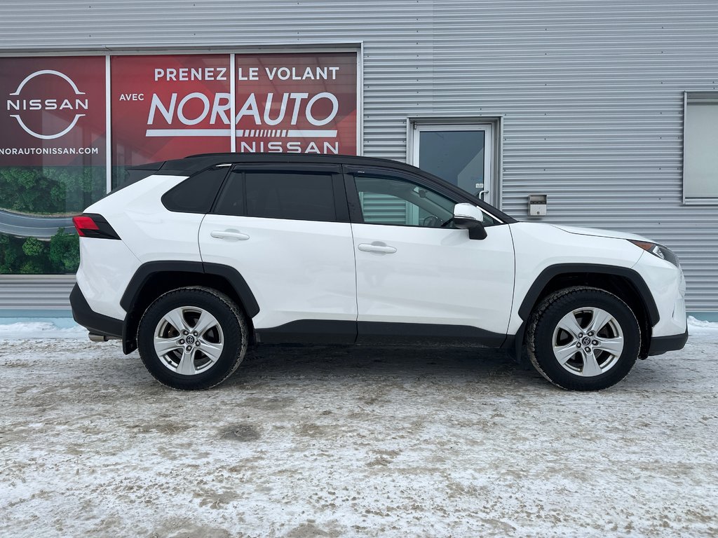 Toyota RAV4 XLE AWD 2019 à Amos, Québec - 4 - w1024h768px