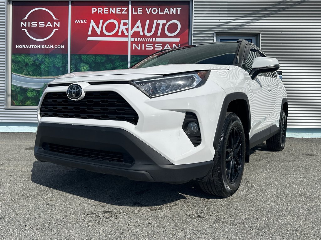 Toyota RAV4 XLE AWD 2019 à Amos, Québec - 1 - w1024h768px
