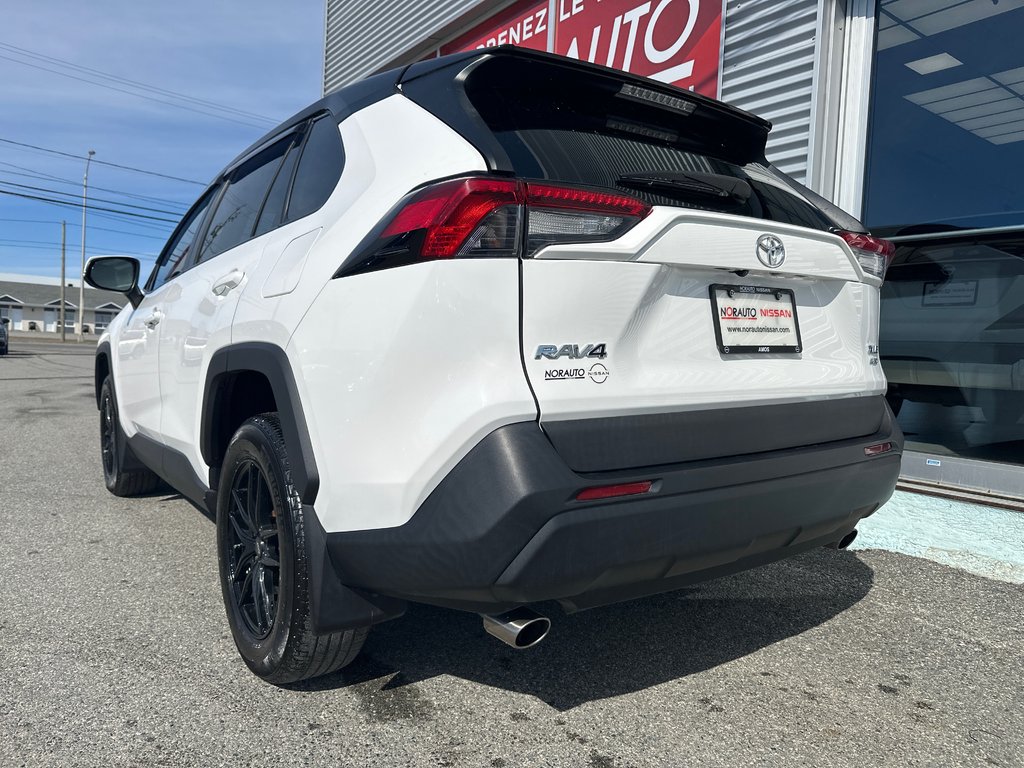 Toyota RAV4 XLE AWD 2019 à Amos, Québec - 5 - w1024h768px