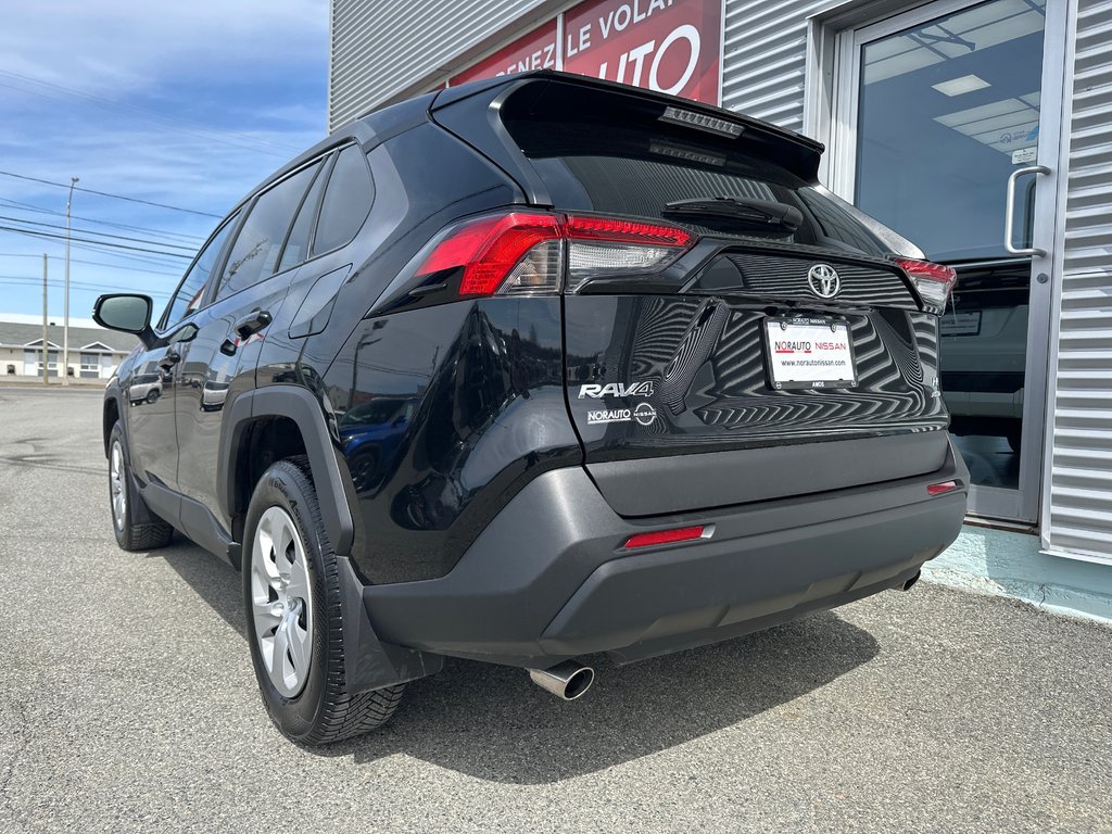 2024 Toyota RAV4 LE AWD in Amos, Quebec - 5 - w1024h768px
