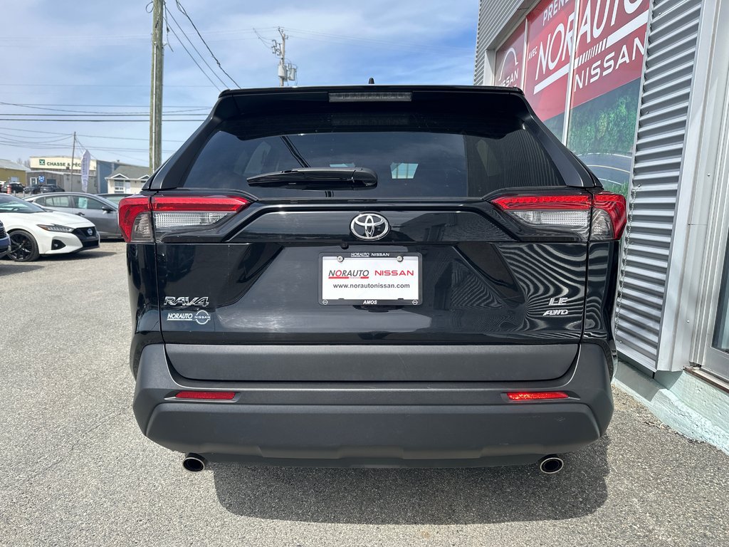 2024 Toyota RAV4 LE AWD in Amos, Quebec - 8 - w1024h768px