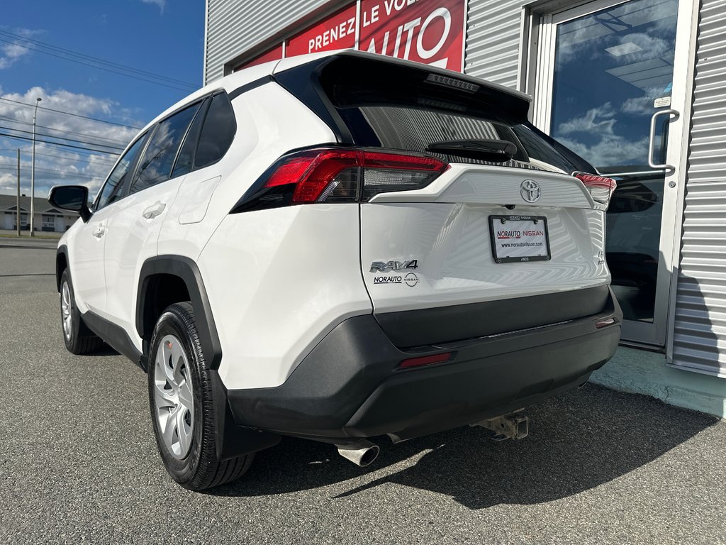Toyota RAV4 LE AWD 2024 à Amos, Québec - 5 - w1024h768px