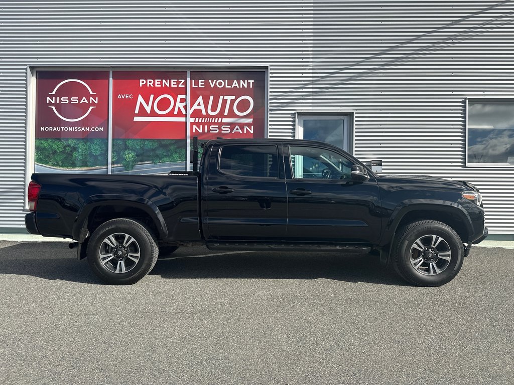 2017 Toyota Tacoma TRD Sport 4X4 in Amos, Quebec - 4 - w1024h768px