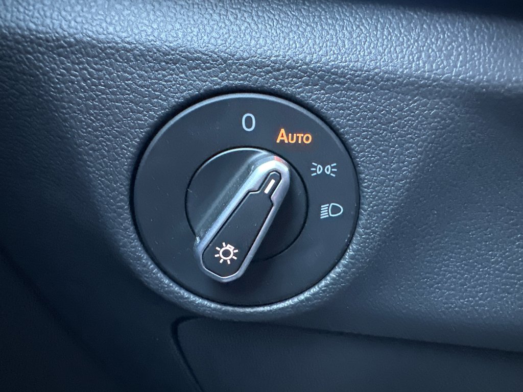 2022 Volkswagen Jetta Comfortline in Amos, Quebec - 17 - w1024h768px