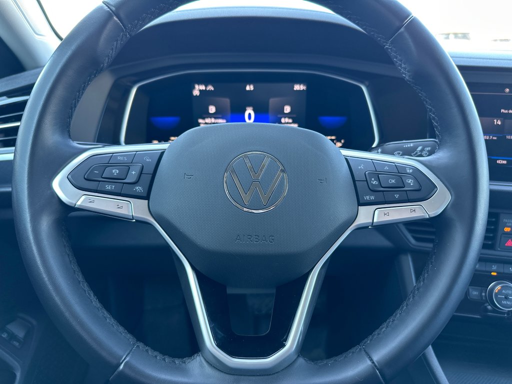 2022 Volkswagen Jetta Comfortline in Amos, Quebec - 10 - w1024h768px