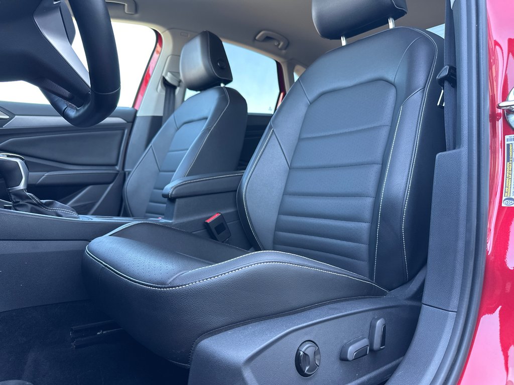 2022 Volkswagen Jetta Comfortline in Amos, Quebec - 9 - w1024h768px
