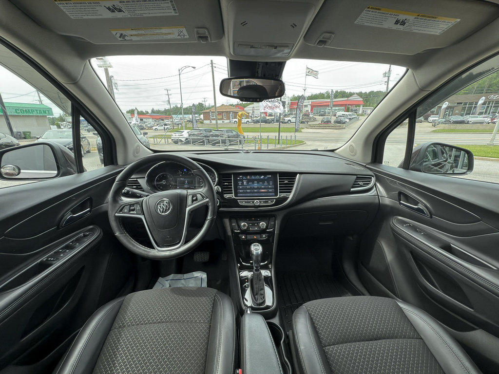 2018 Buick Encore Sport Touring in Mont-Tremblant, Quebec - 9 - w1024h768px