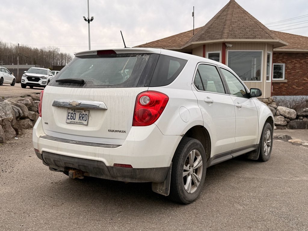 2015 Chevrolet Equinox LS in Mont-Tremblant, Quebec - 3 - w1024h768px