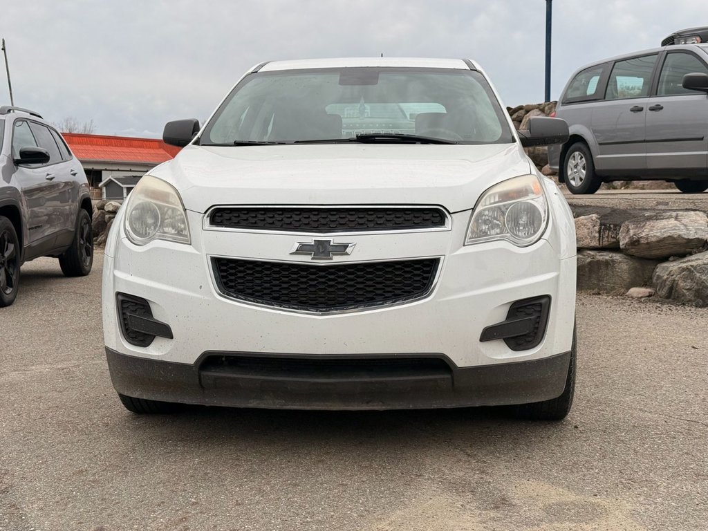 2015 Chevrolet Equinox LS in Mont-Tremblant, Quebec - 2 - w1024h768px