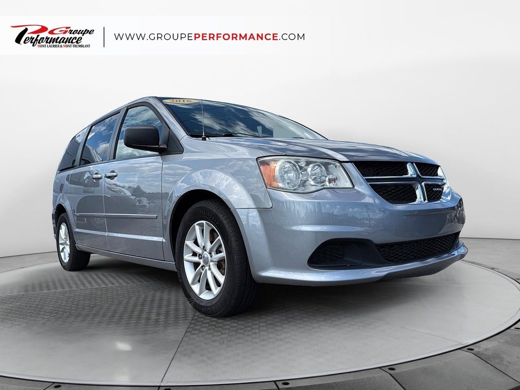 Dodge Grand Caravan SXT 2016 à Mont-Laurier, Québec - 2 - w1024h768px