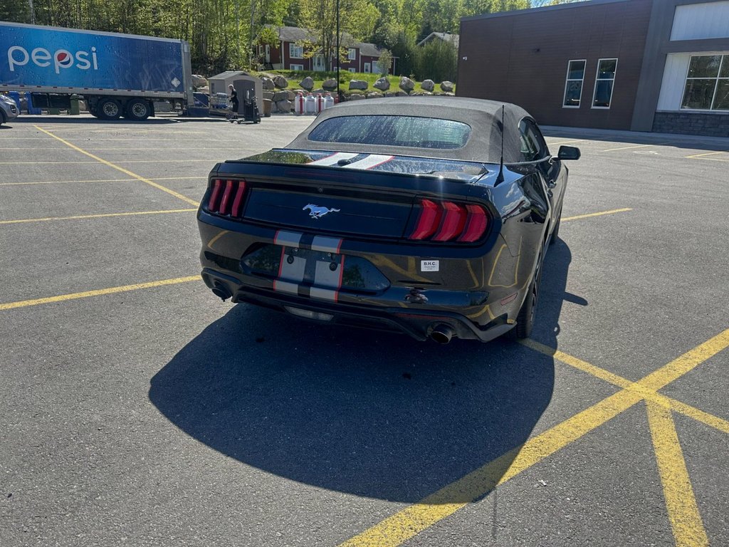2020 Ford Mustang Ecoboost in Mont-Tremblant, Quebec - 4 - w1024h768px