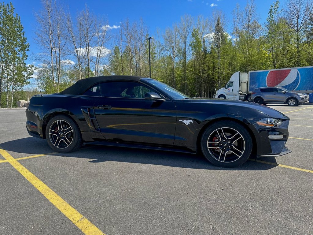 2020 Ford Mustang Ecoboost in Mont-Tremblant, Quebec - 3 - w1024h768px