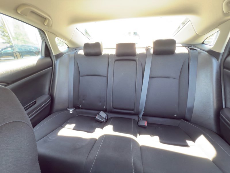 Honda Civic Sedan LX 2020 à Mont-Tremblant, Québec - 12 - w1024h768px