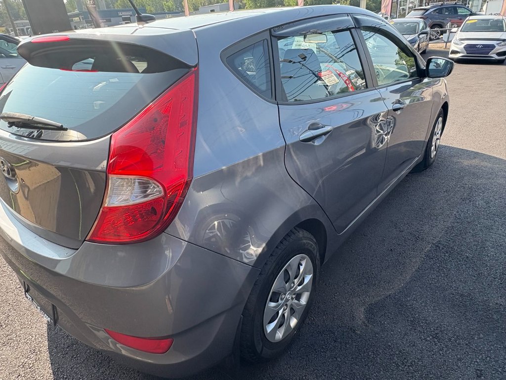 Hyundai Accent GL 2016 à Mont-Tremblant, Québec - 7 - w1024h768px