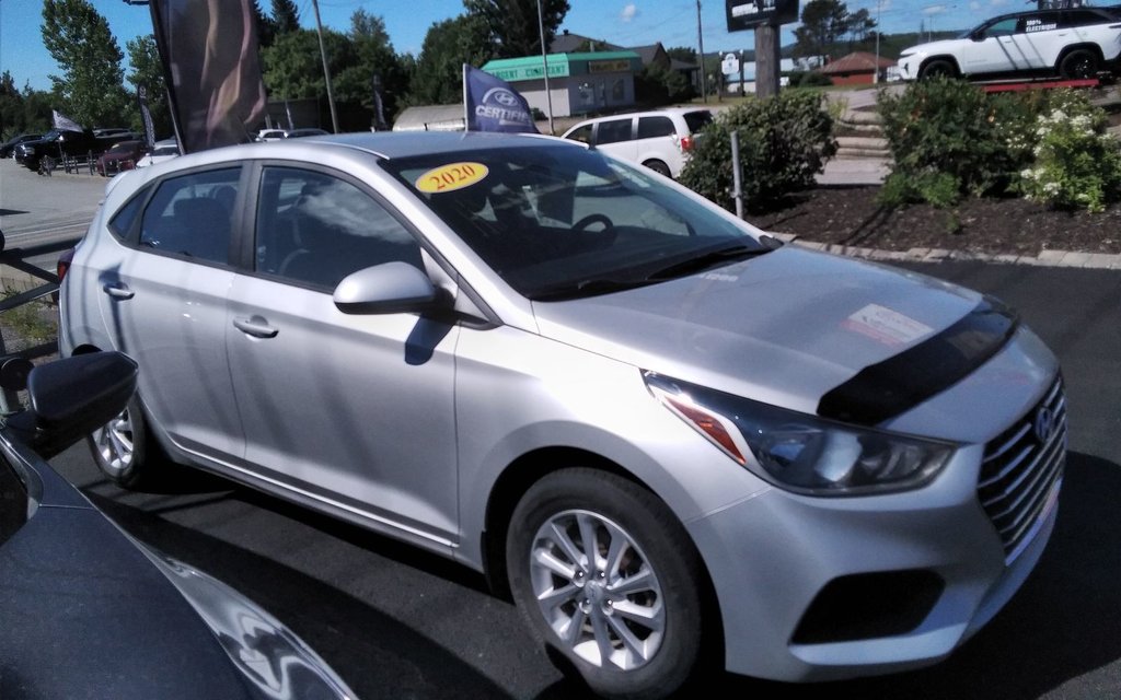 Hyundai Accent Preferred 2020 à Mont-Laurier, Québec - 3 - w1024h768px