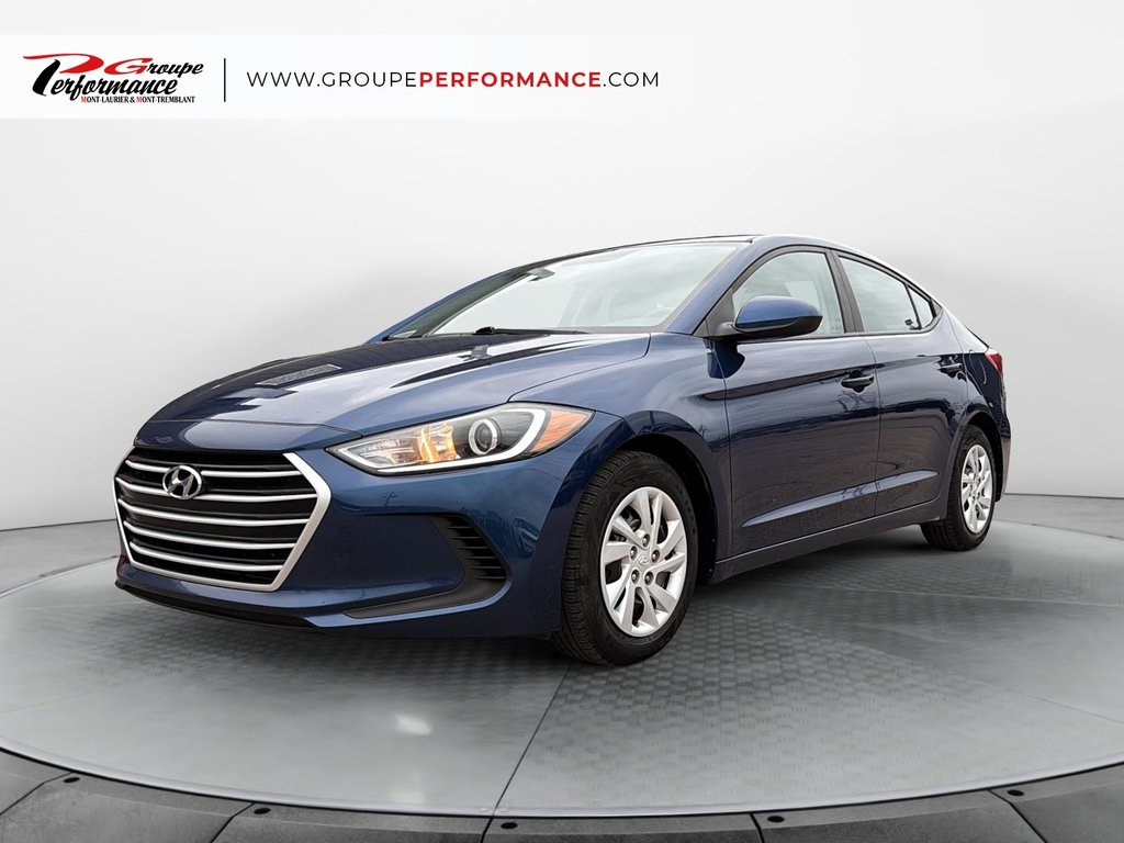 2017 Hyundai Elantra LE in Mont-Laurier, Quebec - 1 - w1024h768px