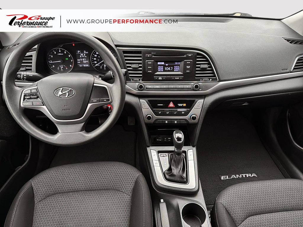 2017 Hyundai Elantra LE in Mont-Laurier, Quebec - 13 - w1024h768px