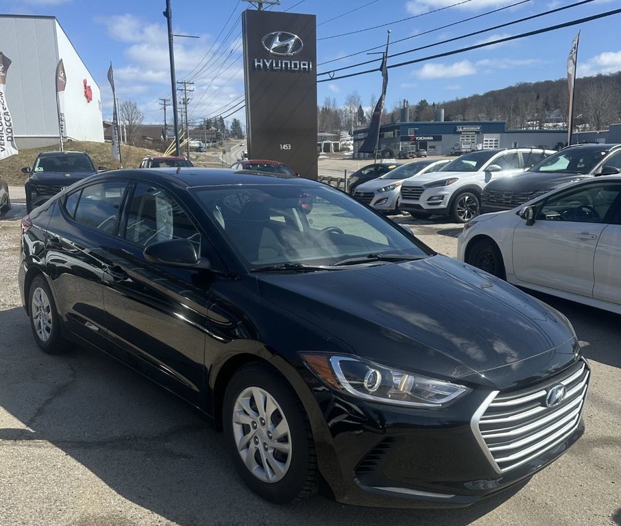 2018 Hyundai Elantra LE in Mont-Laurier, Quebec - 3 - w1024h768px