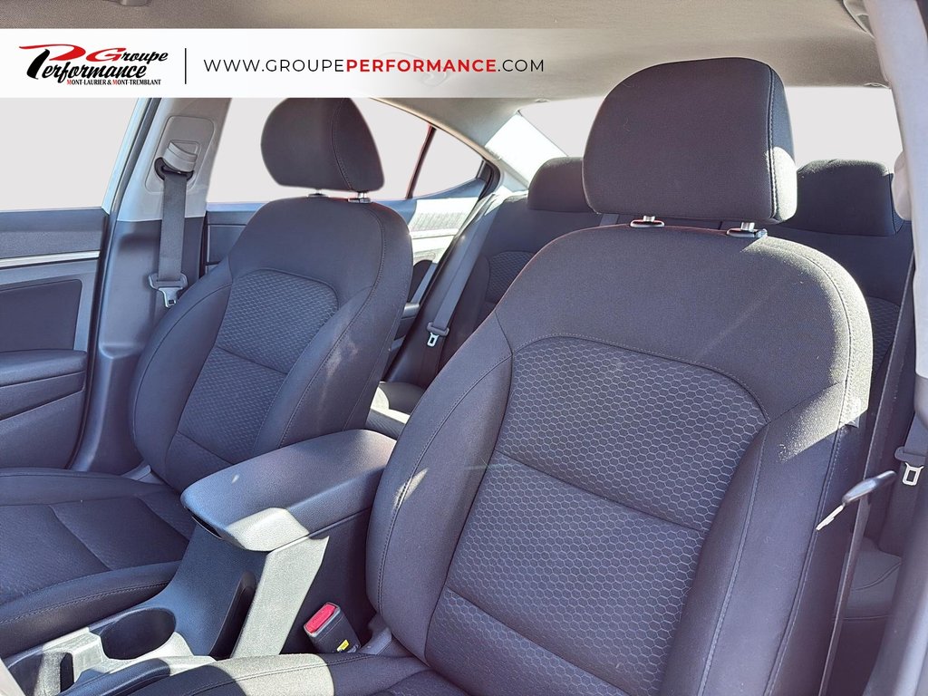 Hyundai Elantra Preferred 2020 à Mont-Tremblant, Québec - 10 - w1024h768px