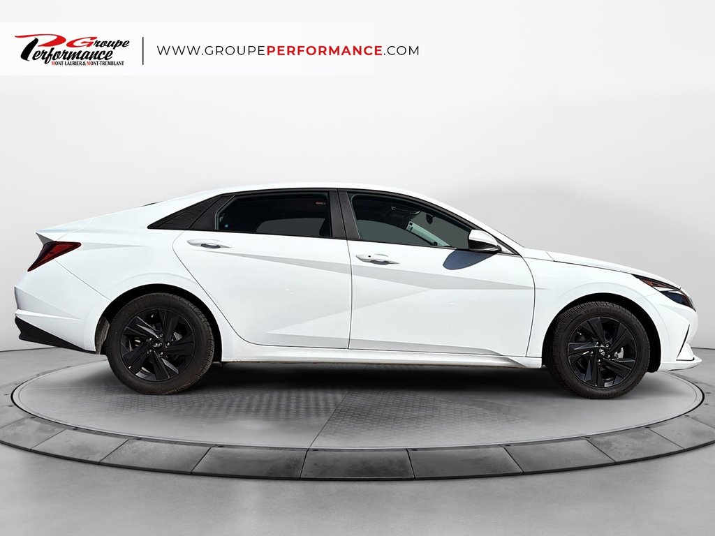 Hyundai Elantra Preferred 2022 à Mont-Laurier, Québec - 8 - w1024h768px
