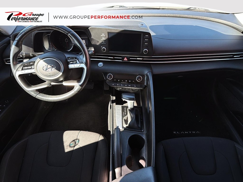 Hyundai Elantra Preferred 2022 à Mont-Laurier, Québec - 12 - w1024h768px