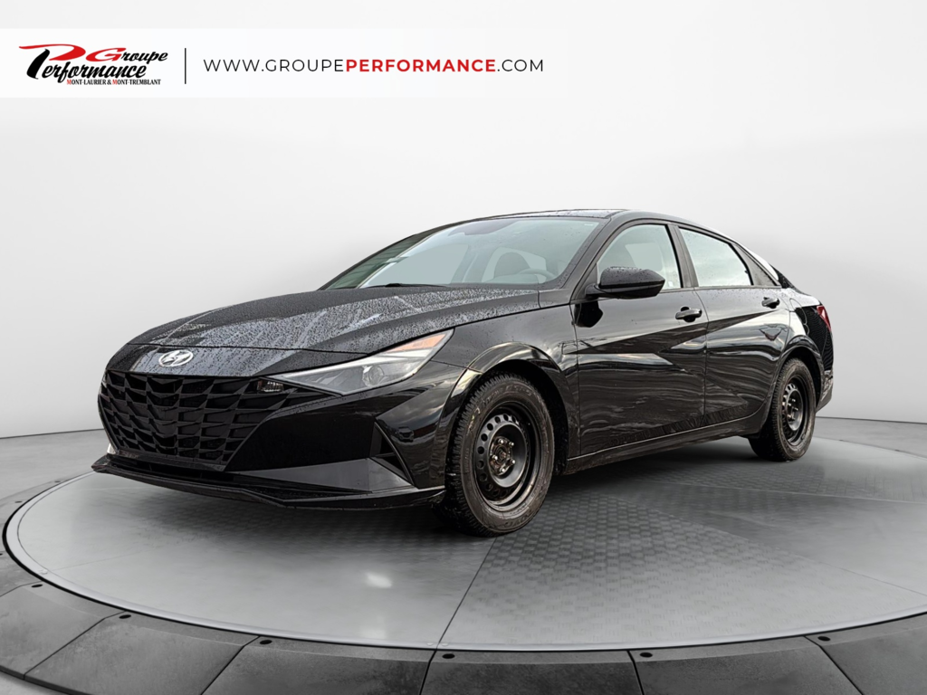 2022 Hyundai Elantra Essential in Mont-Tremblant, Quebec - 1 - w1024h768px