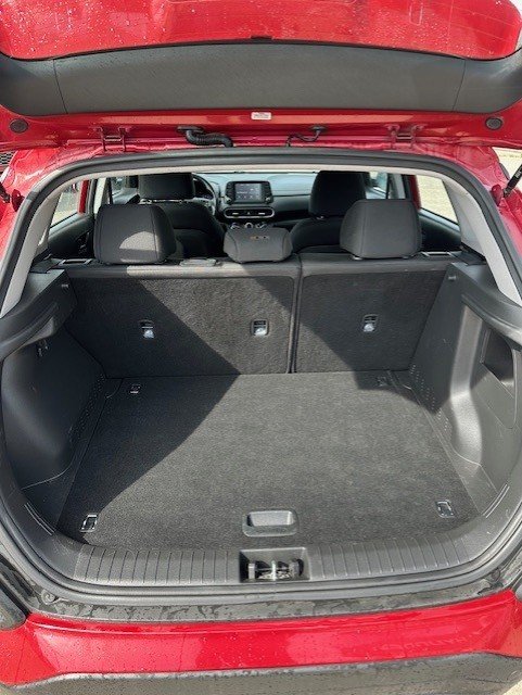 Hyundai Kona Essential 2020 à Mont-Tremblant, Québec - 6 - w1024h768px