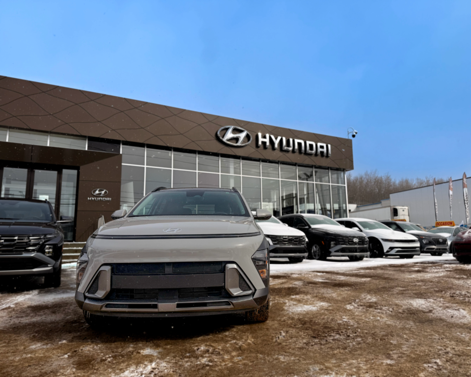 2024 Hyundai Kona Preferred in Mont-Laurier, Quebec - 4 - w1024h768px