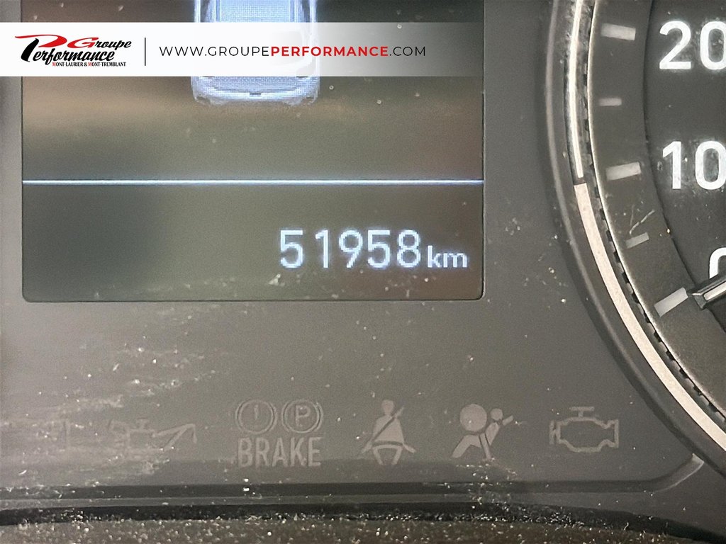 2021 Hyundai Venue Essential in Mont-Tremblant, Quebec - 14 - w1024h768px