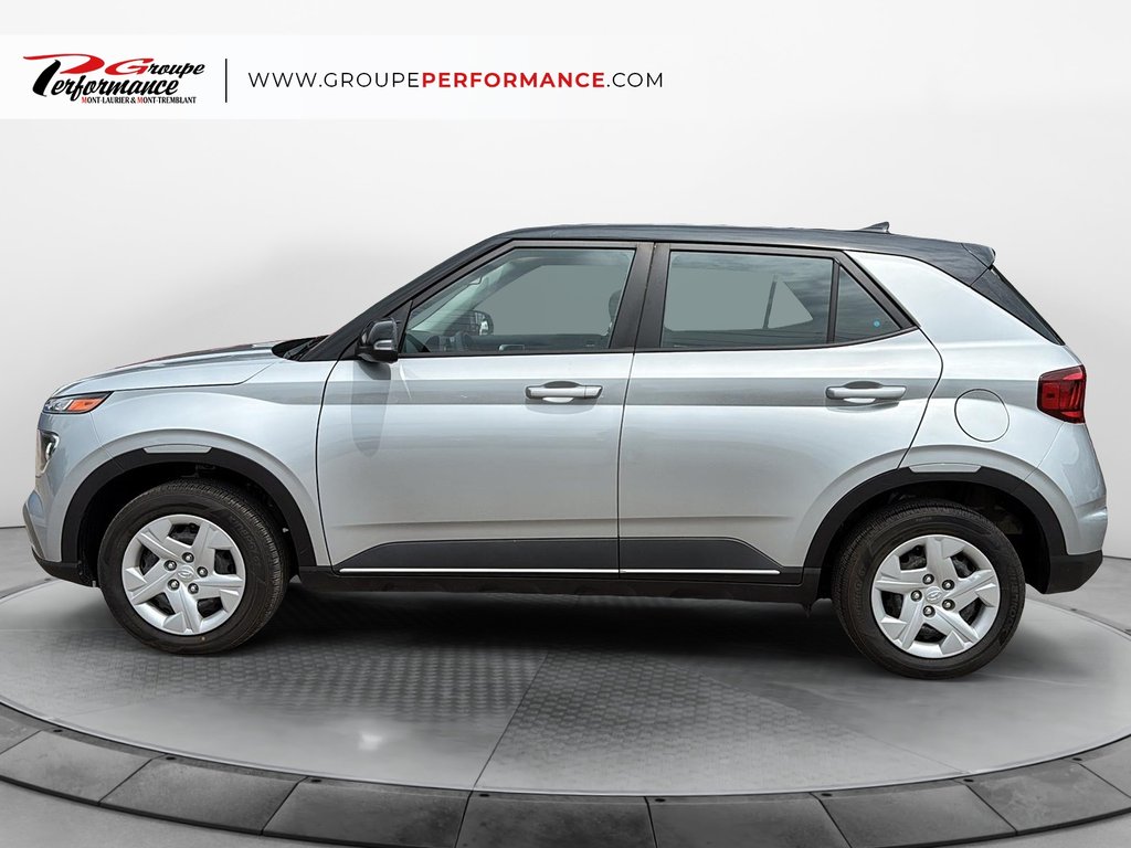 2021 Hyundai Venue Essential in Mont-Tremblant, Quebec - 7 - w1024h768px