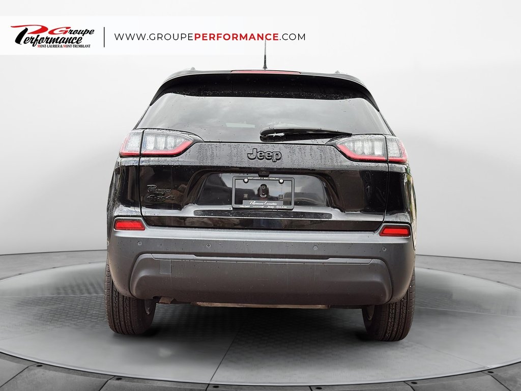 Jeep Cherokee Altitude 2023 à Mont-Tremblant, Québec - 4 - w1024h768px