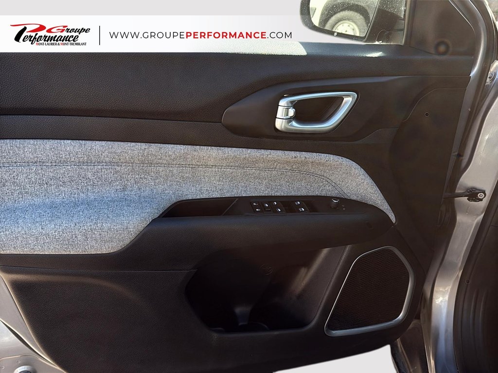 Jeep Compass North 2023 à Mont-Tremblant, Québec - 12 - w1024h768px