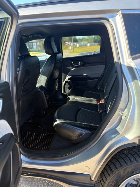 2023 Jeep Compass North in Mont-Tremblant, Quebec - 20 - w1024h768px