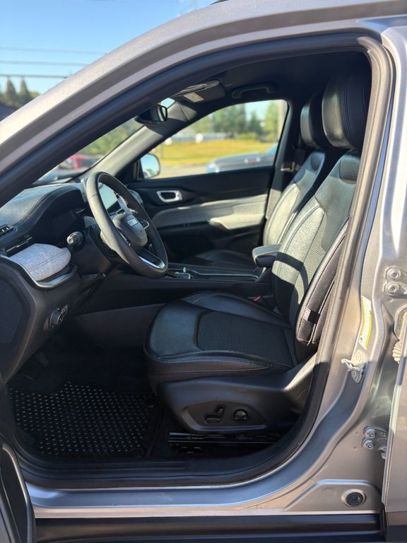 2023 Jeep Compass North in Mont-Tremblant, Quebec - 24 - w1024h768px