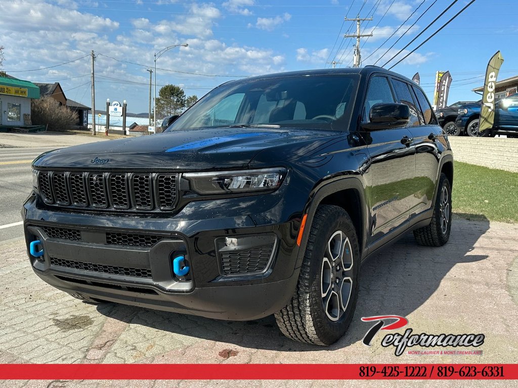 2023  Grand Cherokee 4xe TRAILHAWK 4xe in Mont-Tremblant, Quebec - 1 - w1024h768px