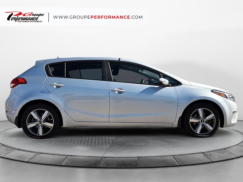 2018 Kia Forte5 LX+ in Mont-Laurier, Quebec - 8 - w1024h768px