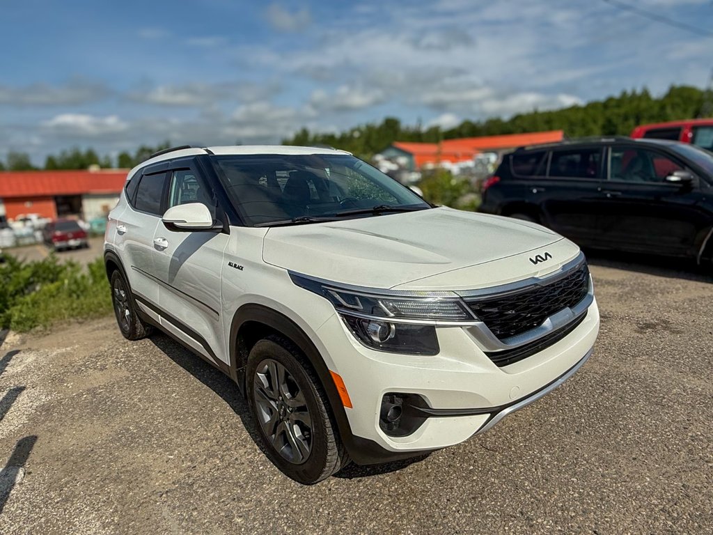 2023 Kia Seltos EX in Mont-Laurier, Quebec - 3 - w1024h768px