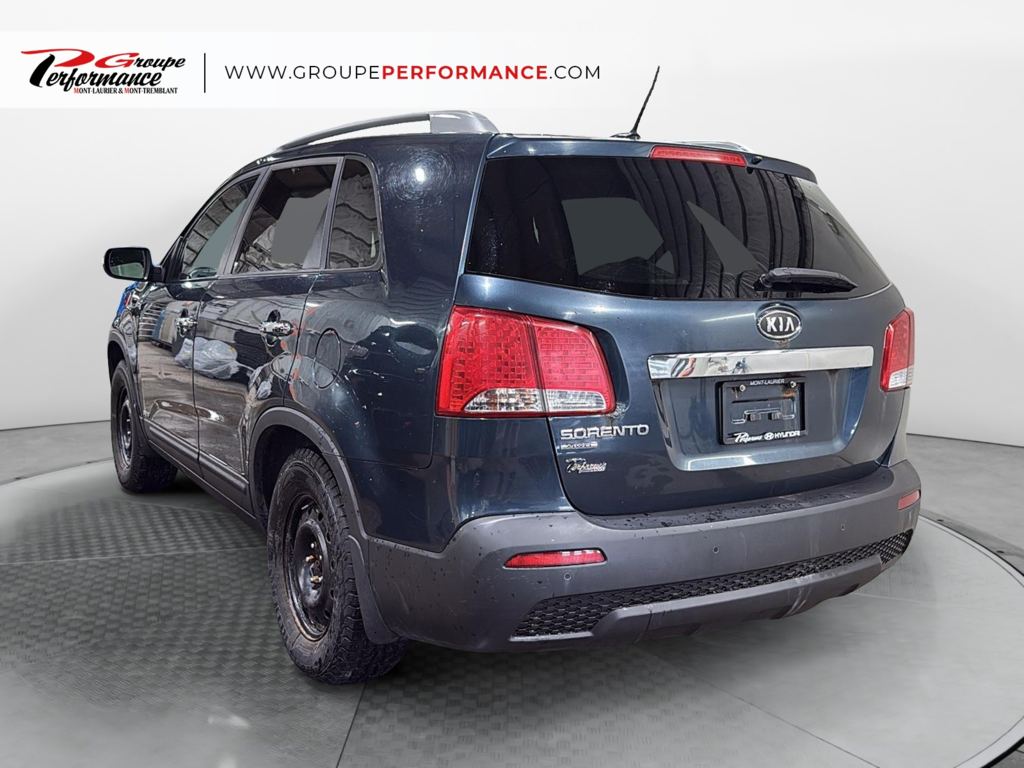 2012 Kia Sorento LX in Mont-Tremblant, Quebec - 6 - w1024h768px