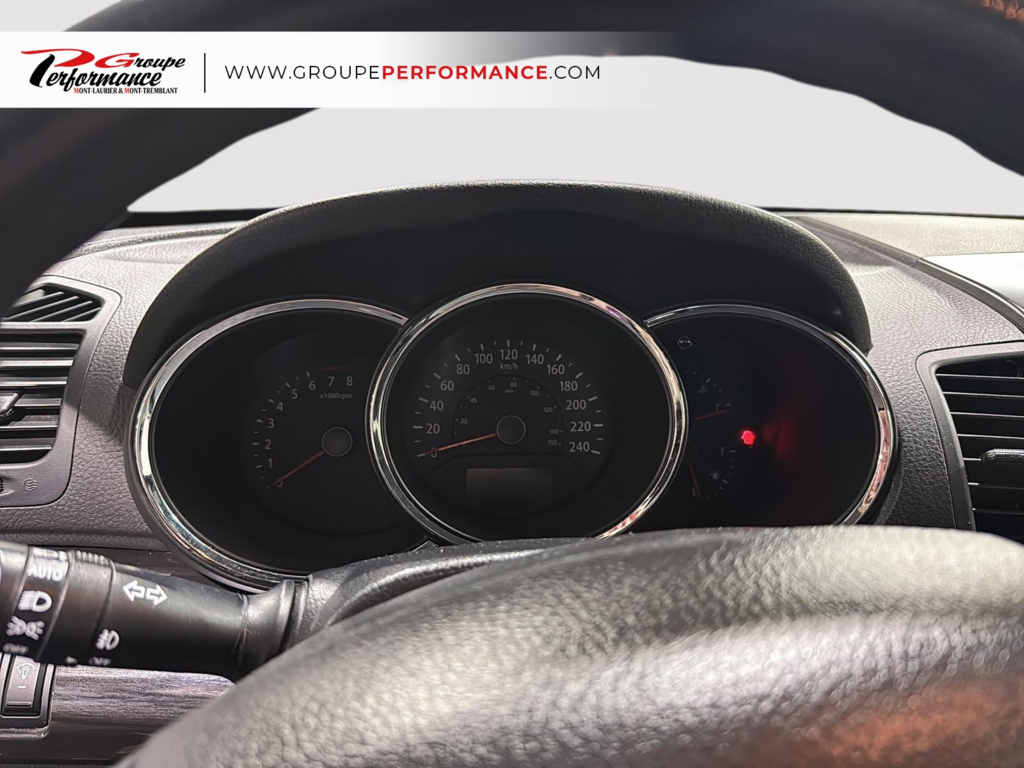 2012 Kia Sorento LX in Mont-Tremblant, Quebec - 7 - w1024h768px