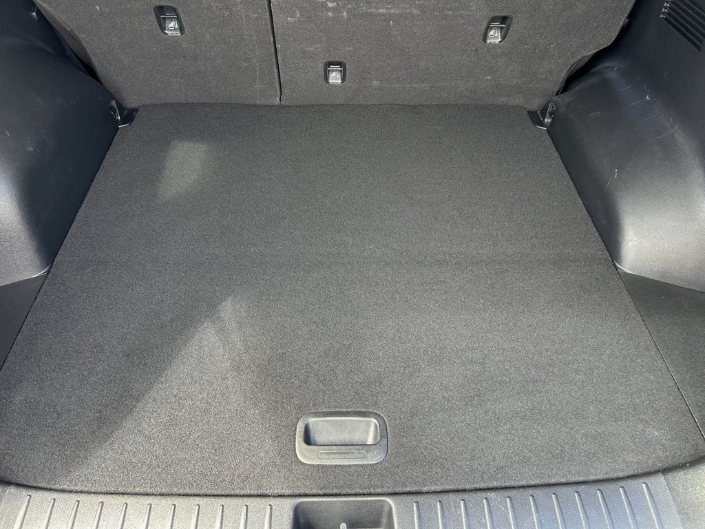 Kia Sportage Hybrid EX 2023 à Mont-Tremblant, Québec - 18 - w1024h768px